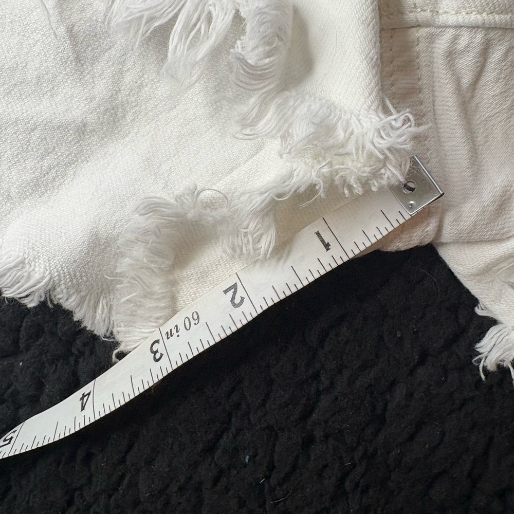 Levi's White Frayed Hem Jean Shorts - Picture 7 of 9